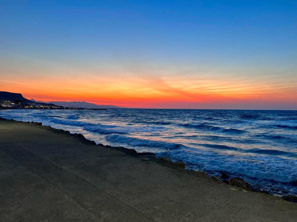 Hospitium By The Sea Apartment Kokkini Hani Екстериор снимка